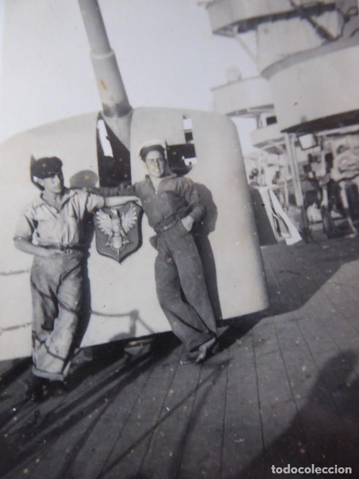 Militaria: Fotografía marineros crucero ligero Navarra. Armada Nacional Guerra Civil - Foto 1 - 238011145