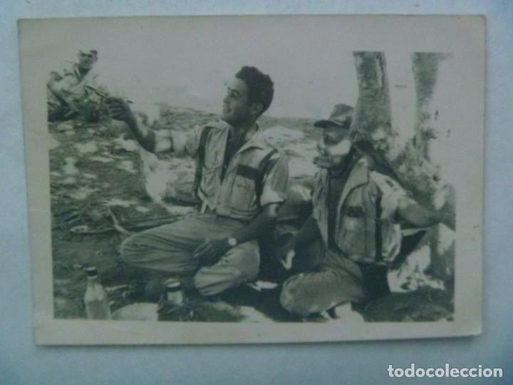 Militaria: LA LEGION : FOTO DE LEGIONARIOS VIVAQUEANDO. SIDIN IFNI, 1961