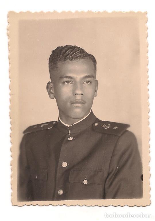 Militaria: OFICIAL ESPA&Ntilde;OL DE MARINA EN FECHA 18 DE SEPTIEMBRE DE 1950