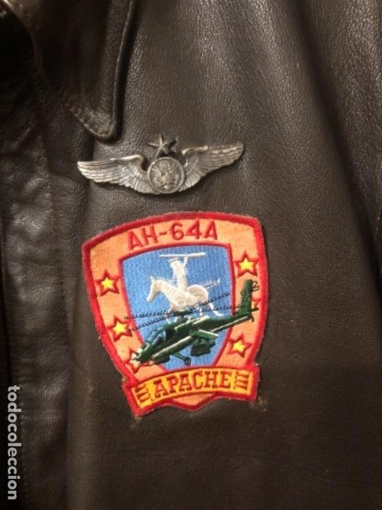Militaria: Magnifica chaqueta de cuero militar americana, parches originales - Foto 2 - 247226360