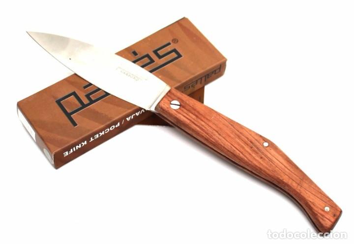 Militaria: Navaja PALLES N&ordm;2.Madera.Carbono. 10 cm Mango:Madera Hoja: Acero Carbono 01617