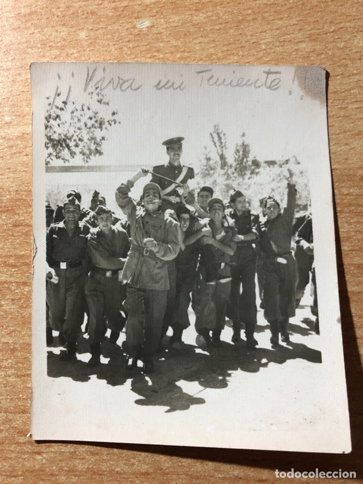 Militaria: MILITARES ESPA&Ntilde;OLES. VIVA MI TENIENTE.