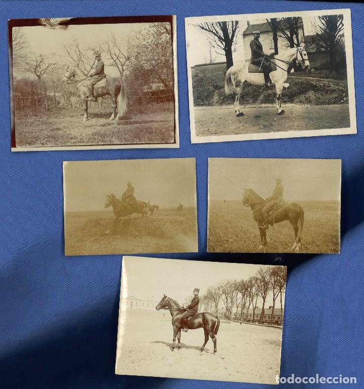 Militaria: Lote 5 fotograf&iacute;as de militar franc&eacute;s a caballo