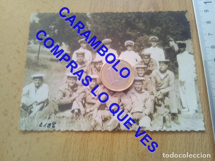 Militaria: OFICIALES Y MARINEROS CADIZ O CANARIAS 115X85 MM C75