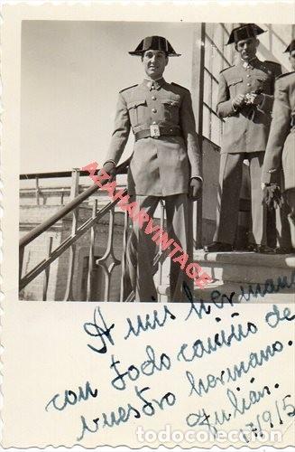 Military Antiques: ANTIGUA FOTOGRAFIA, GUARDIA CIVIL EN LA ACADEMIA, UBEDA, 1956, 60X85MM