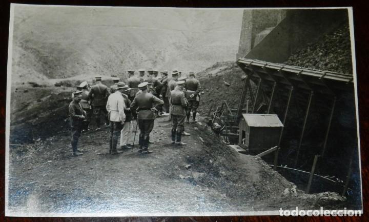 Military Antiques: FOTOGRAFIA DEL GENERAL SILVESTRE EN 1920 GUERRA DEL RIF, MARRUECOS, en la explotaci&oacute;n de mineral de