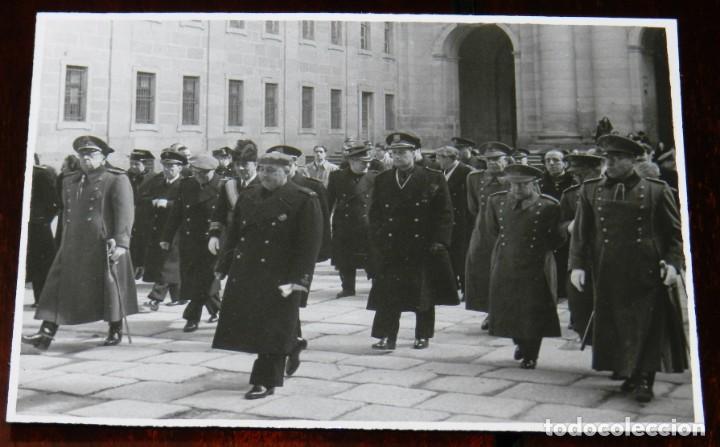 Militaria: FOTOGRAFIA DEL GENERAL FRANCO, MOSCARDO Y JERARCAS DE FALANGE, ACTOS POR LA MUERTE DE ALFONSO XIII,