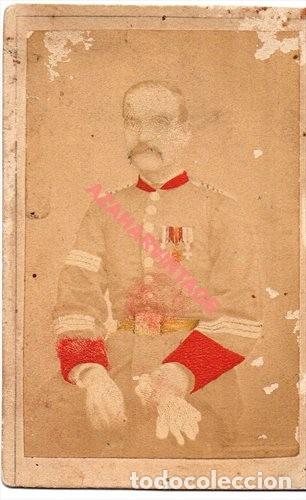 Military Antiques: ANTIGUA FOTOGRAFIA DE OFICIAL CONDECORADO, 65X100MM