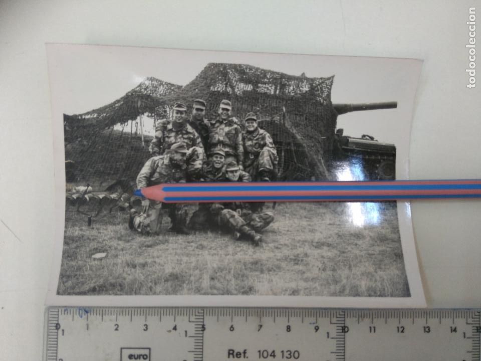 Militaria: FOTOS DE SOLDADOS, MILITARES CREO QUE ALEMANES EN LOS A&Ntilde;OS 50. ALEMANIA, tanque camuflado 13 x 9 cm