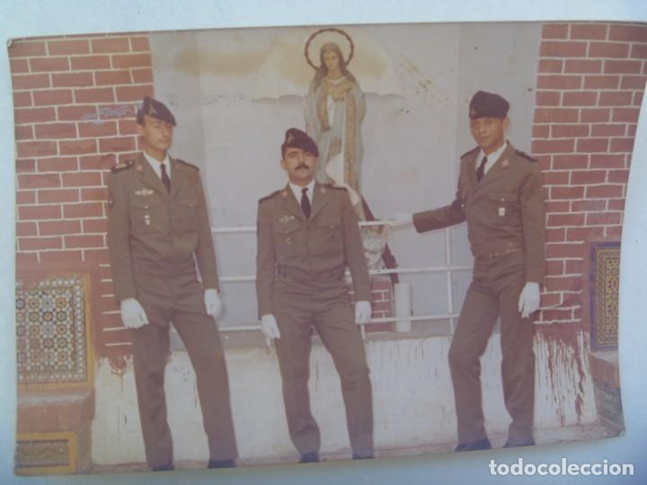 Militaria: BRIGADA PARACAIDISTA , BRIPAC : FOTO DE MILITARES DE BONITO Y VIRGEN. 1976