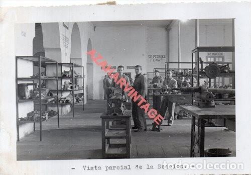 Militaria: A&Ntilde;OS 40, CUARTEL EJERCITO DEL SUR,AUTOMOVILISMO, COMPA&Ntilde;IA, VISTA SECCION,128X178MM