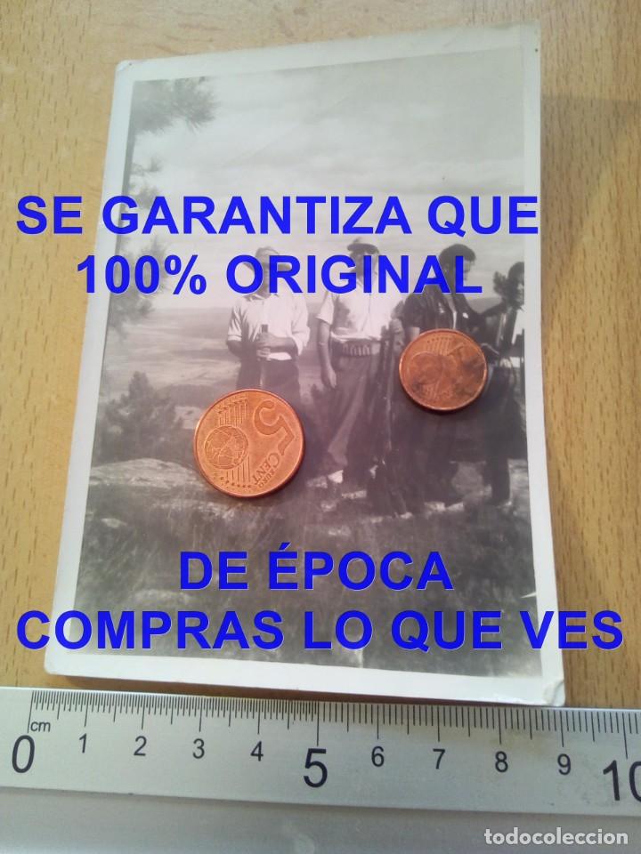 Militaria: CON ARMAS DE CAZA FOTOGRAFIA PROCEDE DE ALCALA DE LA VEGA FOTOGRAFIA E27