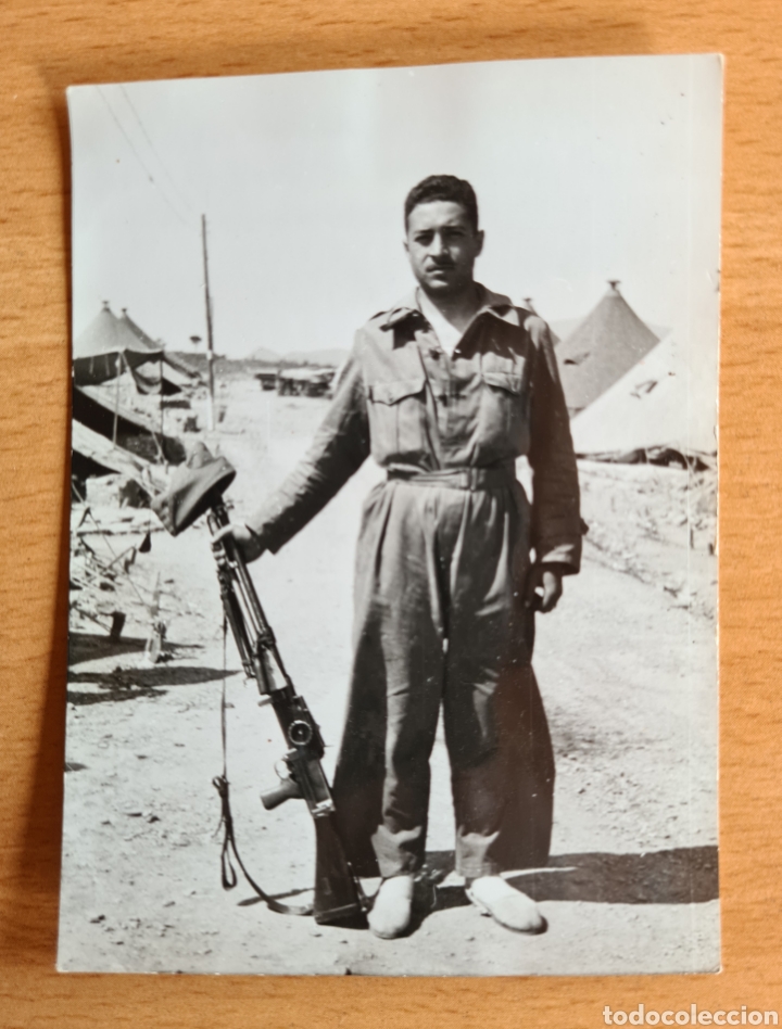Militaria: Fotograf&iacute;a Militar Soldado Espa&ntilde;ol - Ej&eacute;rcito &iquest;S&aacute;hara? &iquest;A&ntilde;os 30?