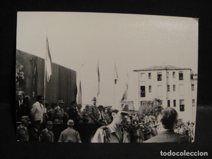 Militaria: tribuna militar , rey juan carlos I - foto de 10,5 x 15 cnt&ordm;