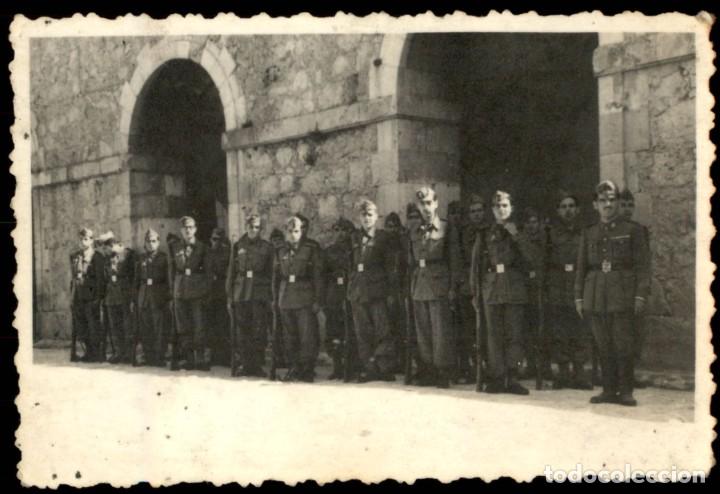 Militaria: Original - Grupo de operaciones especiales de Monta&ntilde;a - Postguerra - 85 x 60 mm