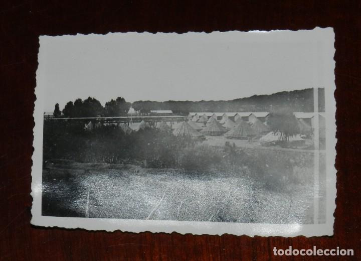 Militaria: FOTOGRAFIA DE CAMPAMENTO MILITAR, MIDE 8,5 X 6 CMS.