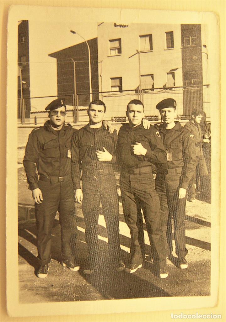 Militaria: Vieja foto de militares