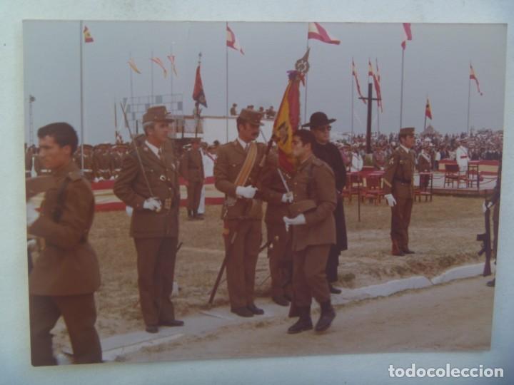 Military Antiques: FOTO DE JURA DE BANDERA : OFICIALES, PATER , BANDERA CON AGUILA DE SAN JUAN