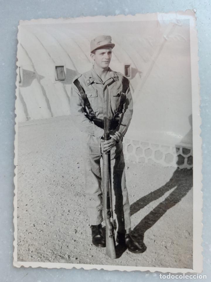 Militaria: SOLDADO ESPA&Ntilde;OL DE ARTILLER&Iacute;A EN FECHA 16 DE JULIO DE 1962 - DEDICATORIA EN PARTE POSTERIOR