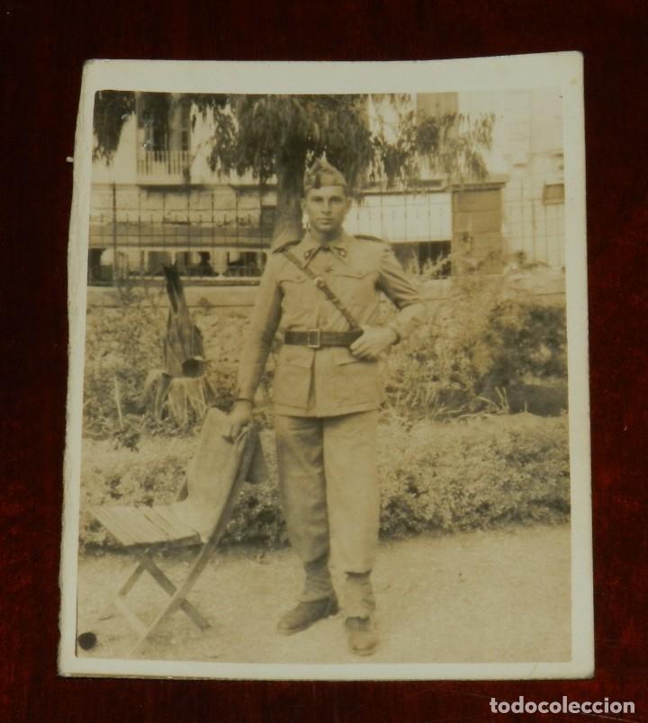 Military Antiques: FOTOGRAFIA DE SOLDADO DEL REGIMIENTO DE INGENIEROS, MIDE 9 X 7 CMS.