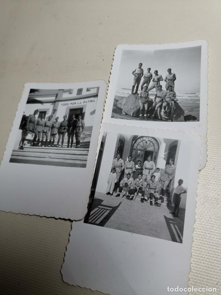 Militaria: 3 FOTOGRAFIAS SOLDADOS REGULARES EN CEUTA--A&Ntilde;OS 50