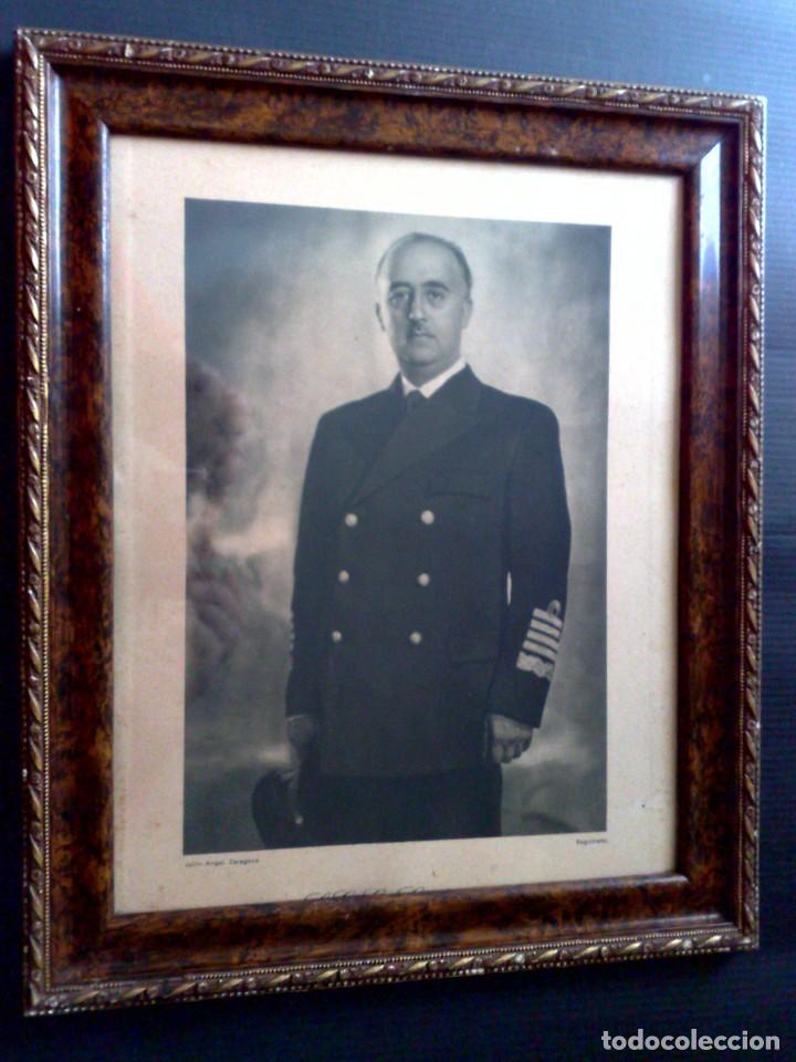 Militaria: GENERAL FRANCO,FOTOGRAFO JAL&Oacute;N ANGEL-ZARAGOZA,REGISTRADO-A&Ntilde;OS'40,ENMARCADO.