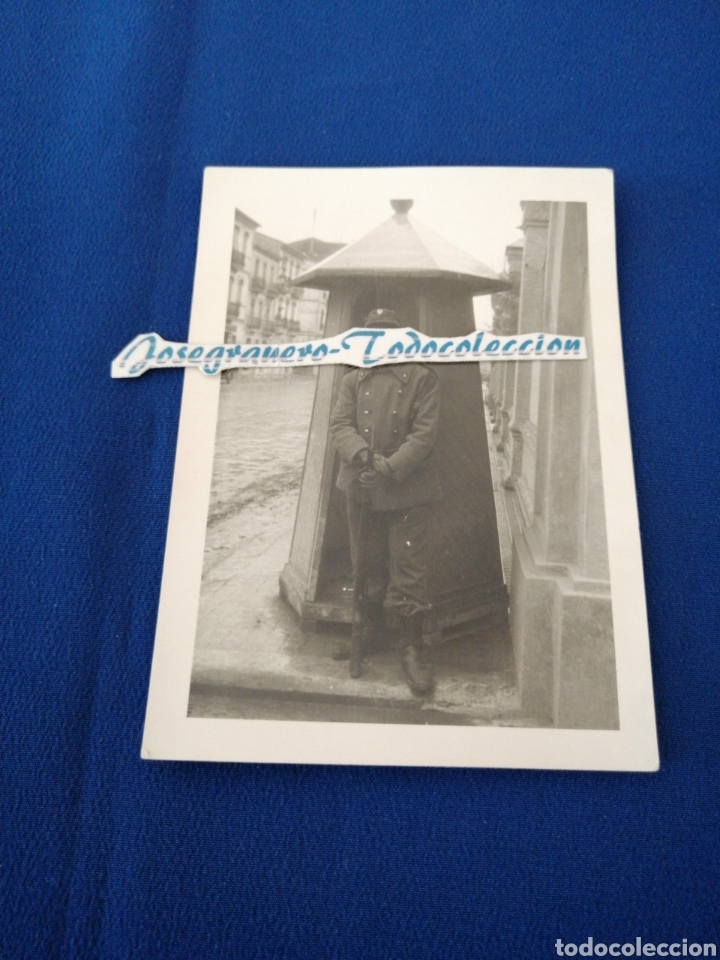 Militaria: MILITAR EJ&Eacute;RCITO ESPA&Ntilde;OL EN GARITA