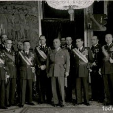 Militaria: AUDIENCIA FRANCO A ALTOS JEFES DEL EJERCITO DEL AIRE POR NUESTRA SRA DE LORETO 11-XII -1945