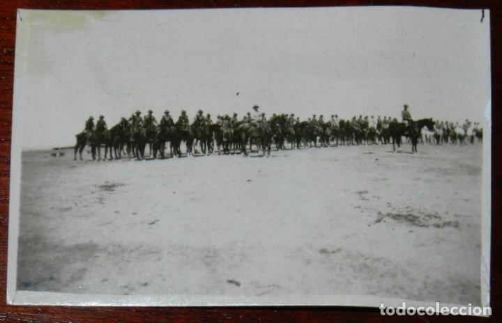 Military Antiques: FOTOGRAFIA DE REGIMIENTO DE CABALLERIA, A&Ntilde;OS 1920 APROX., MIDE 6,5 X 4,5 CMS.