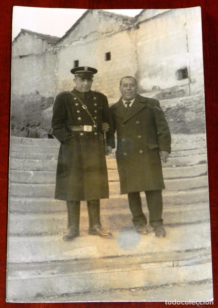 Military Antiques: FOTOGRAFIA DE POLICIA MUNICIPAL, A&Ntilde;OS 40, TAMA&Ntilde;O POSTAL.