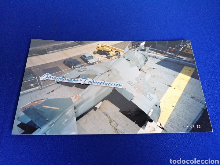 Militaria: AVION DE COMBATE AMERICANO EJ&Eacute;RCITO EN PORTAAVIONES