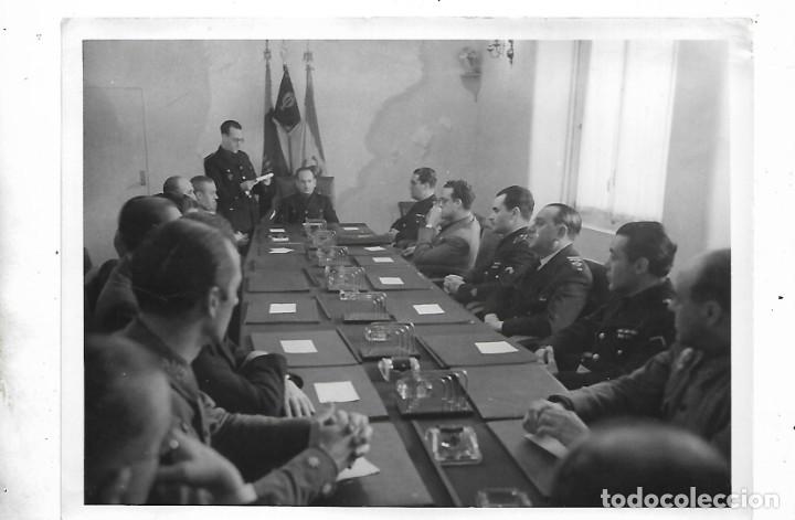 Military Antiques: E100- FOTOGRAF&Iacute;A ANTIGUA - CONSEJO MILITAR DE FALANGE