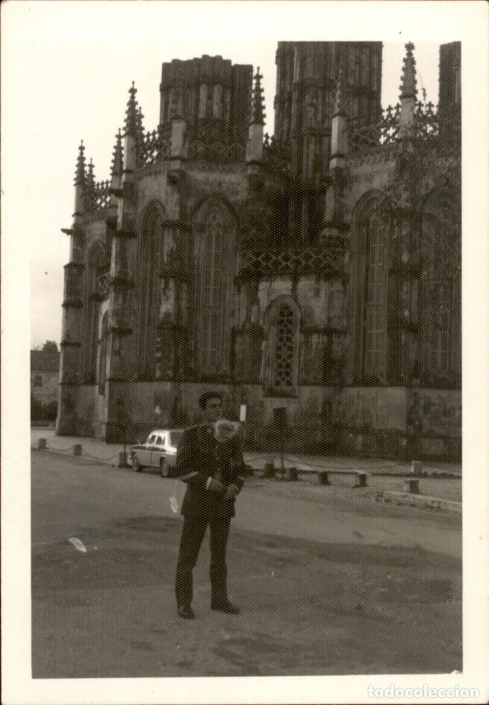 Militaria: Original - 1972 - Visita a la catedral de Segovia - Oficial de Artilleria 10,5 x 7,50 cms