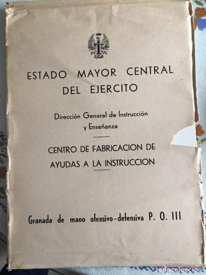 Militaria: ESTADO MAYOR DEL EJERCITO CENTRO DE AYUDAS A LA INDTRUCCI&Oacute;N GRANADA DE MANO