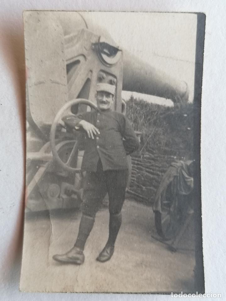 Militaria: PEQUE&Ntilde;A FOTOGRAFIA, MILITAR POSANDO, MEDIDAS 4 X 6,5 CM
