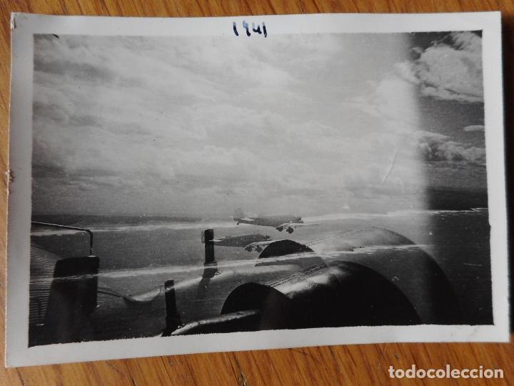 Militaria: ANTIGUA FOTOGRAFIA AVIONES MILITARES EN VUELO BASE SAN JAVIER 1941