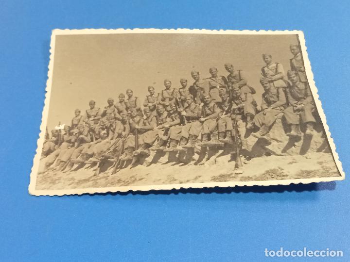 Militaria: ANTIGUA FOTOGRAF&Iacute;A MILITAR. MARCHA AL EBRO. PRUEBA DE UNOS PONTONES. 8 X 12 CM. 1948
