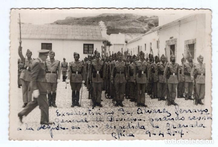 Militaria: General de Divisi&oacute;n Alvarez Serrano Pasando Revista