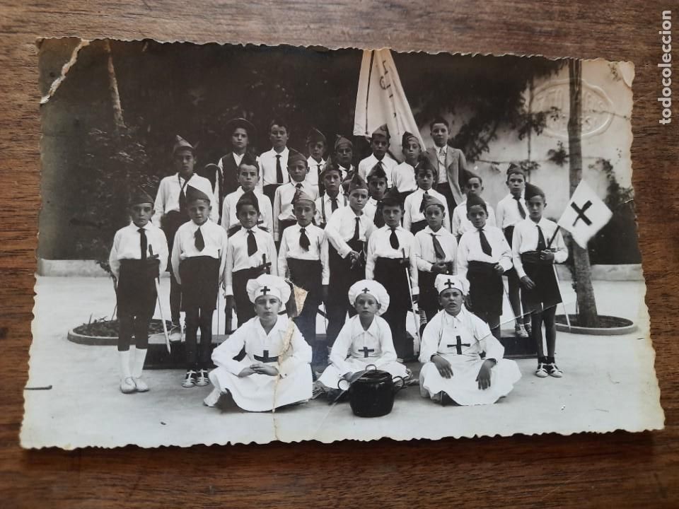 Militaria: Foto postal ni&ntilde;os encuadrados en Batall&oacute;n infantil de Cruz Roja &eacute;poca Guerra civil