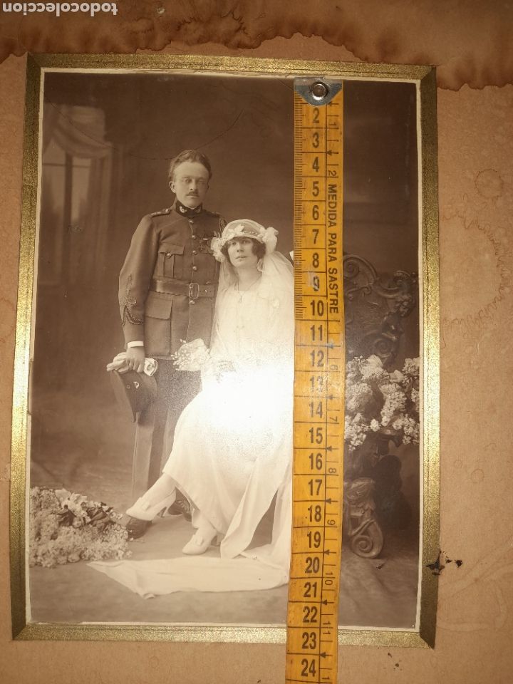 Militaria: ANTIGUA FOTOGRAF&Iacute;A VICTORIANA? MILITAR EJERCITO MEDALLAS GORRA BODA MUJER GUAPA AGRADECE INFORMACI&Oacute;