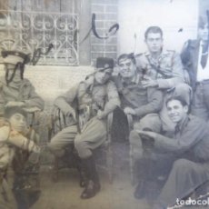 Militaria: FOTOGRAFÍA SARGENTOS REGULARES. MELILLA 1938. Lote 355109793