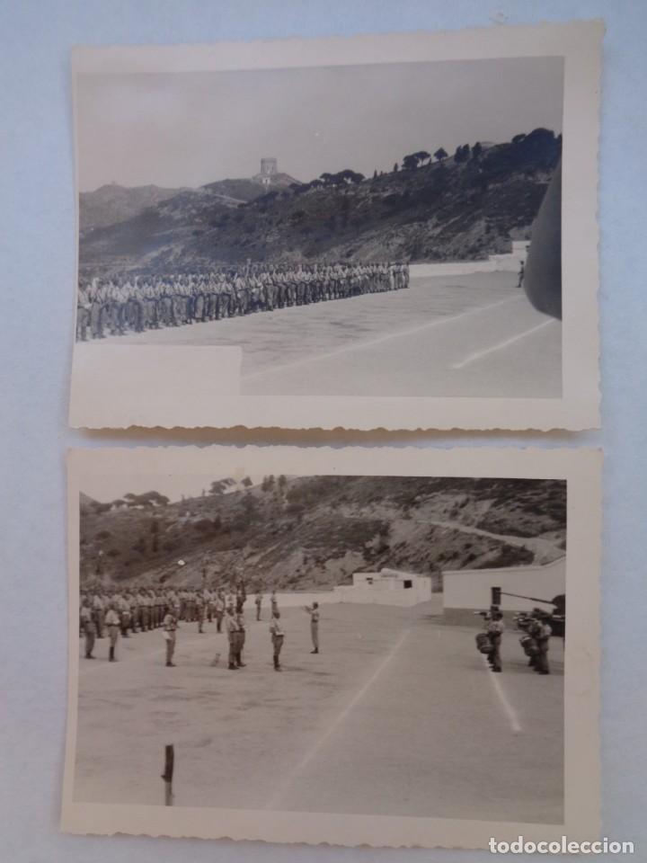 Militaria: LA LEGION : LOTE DE 2 FOTOS DEL INTERIOR DE CUARTEL CON LEGIONARIOS EN FORMACION