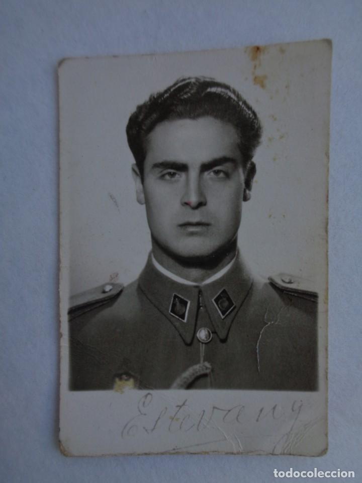 Military Antiques: MILICIAS UNIVERSITARIAS - INSTRUCCION PREMILITAR SUPERIOR, I.P.S.: FOTO CARNET CADETE DE ARTILLERIA