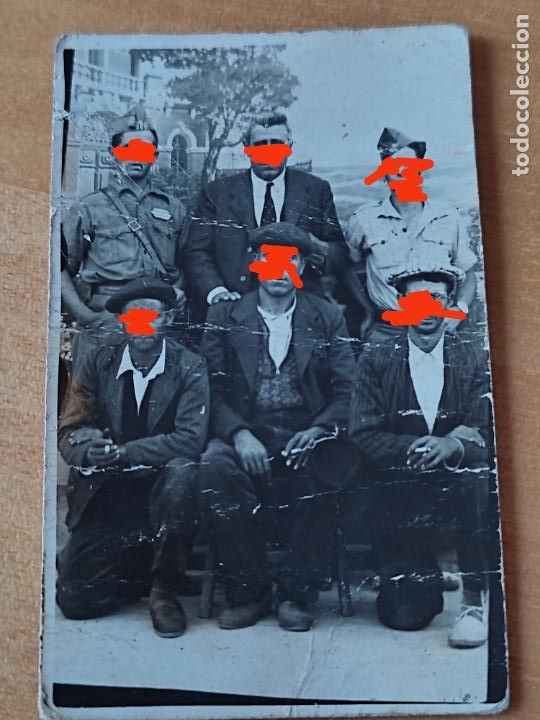 Militaria: GUERRA CIVIL FAMILIA SOLDADOS PADRE HERMANOS FOTO PARTICULAR 7 X 4,3 CM SOBADA LEER