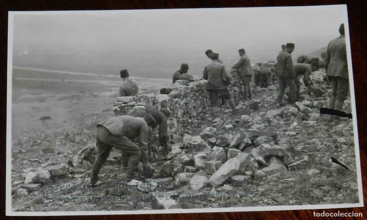 Militaria: FOTOGRAFIA DE GUERRA DEL RIF, AVANCE POR ULAD ICH-CHO, 7 DE MAYO DE 1920, CONTRUYENDO LA POSICION DE