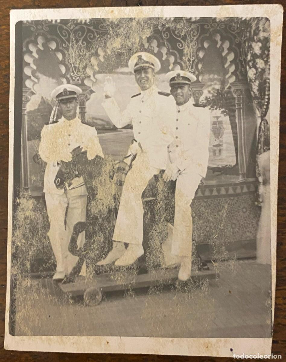 Militaria: FOTOGRAFIA DE MARINOS DE LA ARMADA, A&Ntilde;OS 40, MIDE 8,5 X 6,5 CMS.