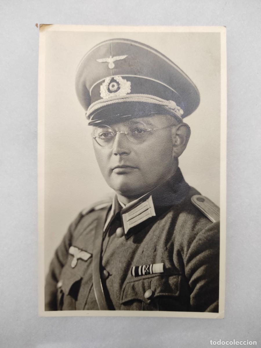 Militaria: Postkarte oficial de la Whermatch. Condecorado. Alemania III Reich