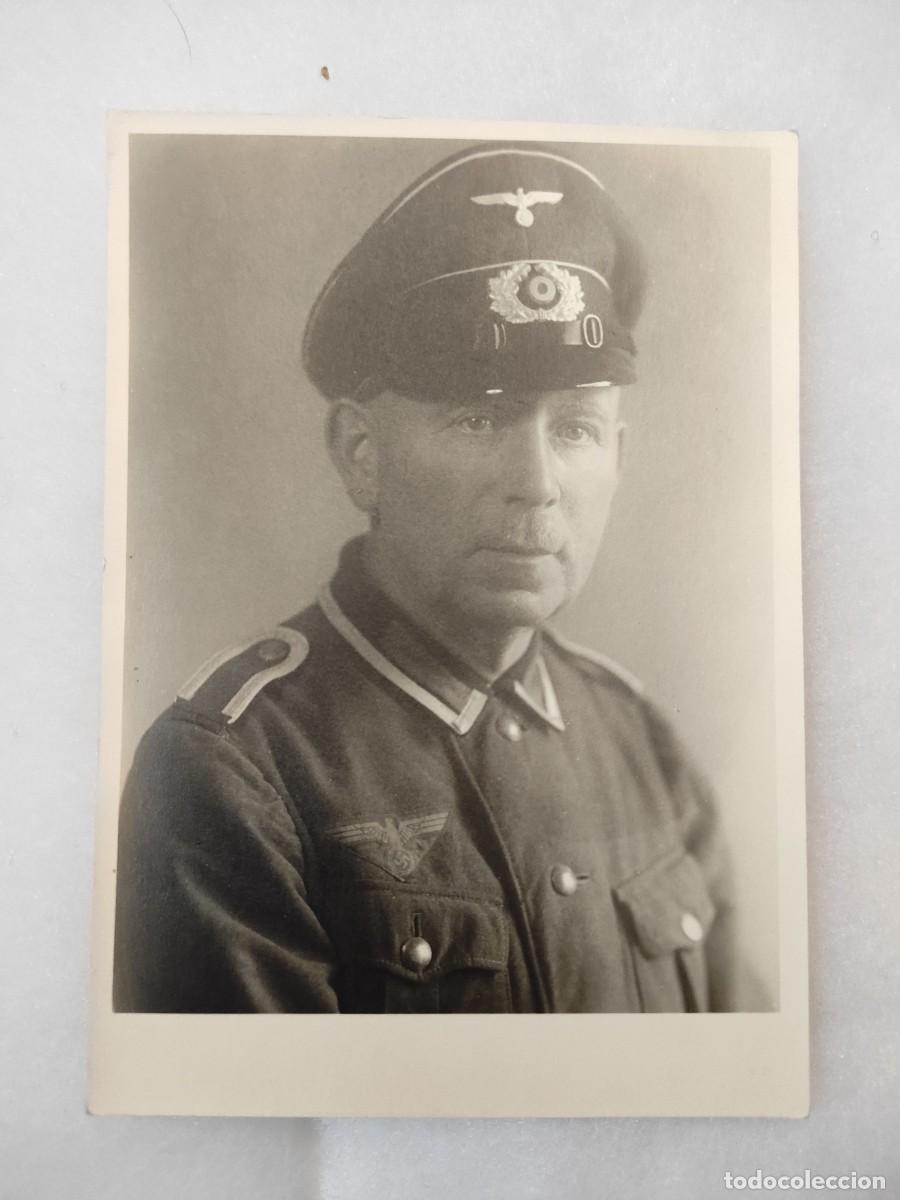 Militaria: Postkarte. Suboficial de la Whermatch. Condecorado.