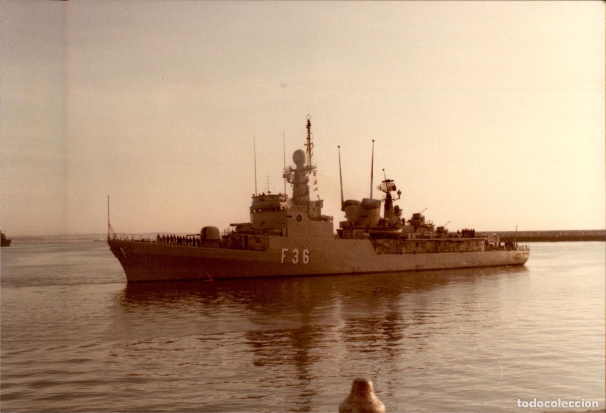 Militaria: Original - A&ntilde;o 1989 - Armada Espa&ntilde;ola - Fragata Vencedora F-36 - Maniobras golfo Cadiz