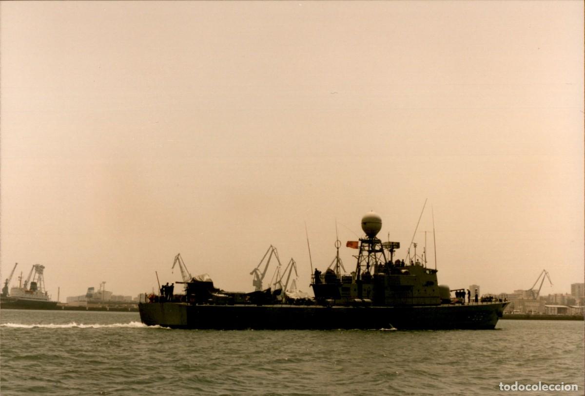 Militaria: Original - A&ntilde;o 1989 - Armada Espa&ntilde;ola - Puerto de Cadiz